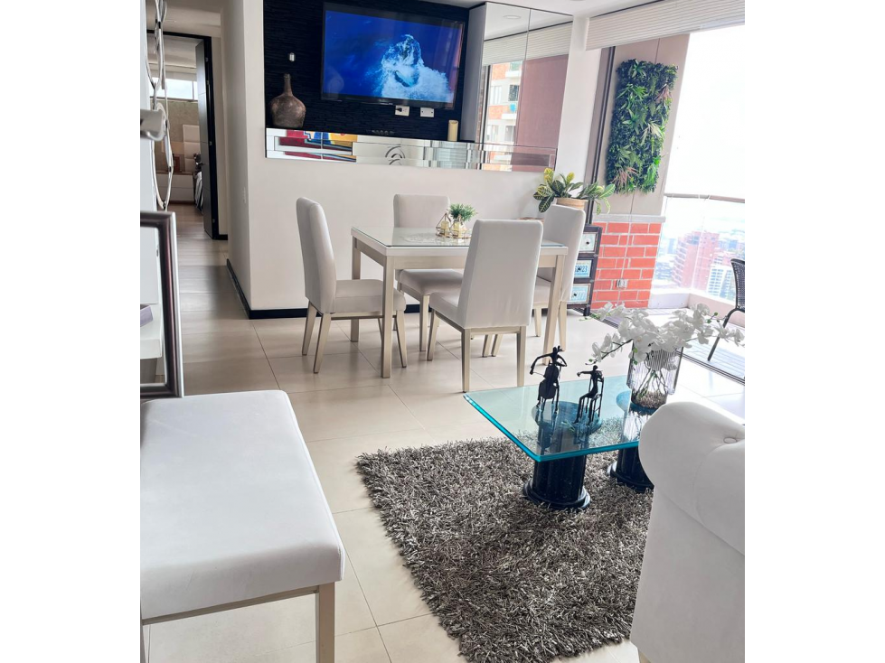 Arriendo de Apartamento Amoblado en Altos del Poblado — foto 2