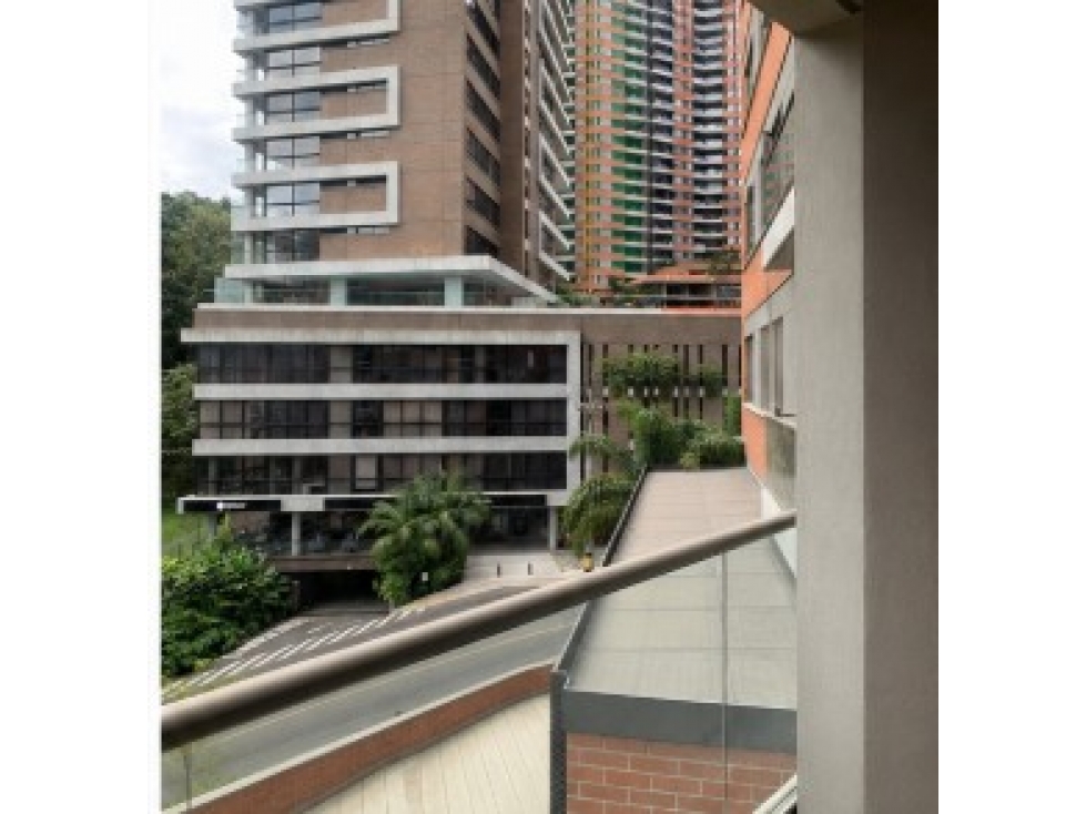 Arriendo apartamento en Altos del Poblado — foto 4
