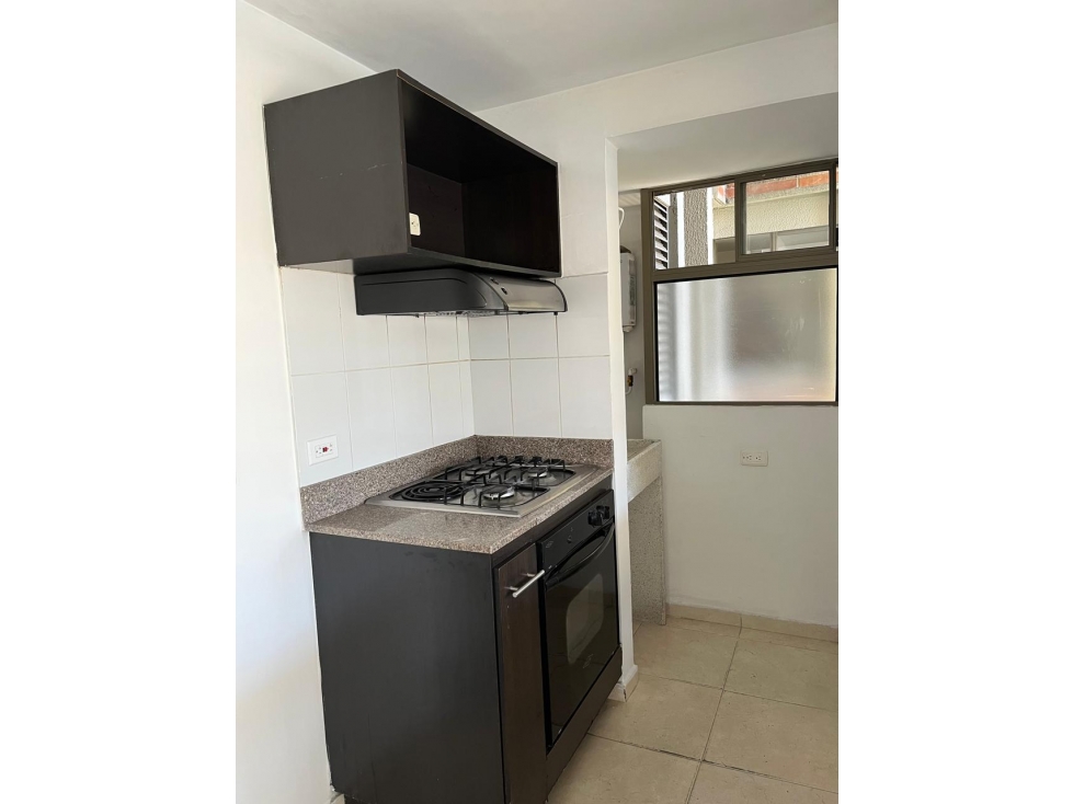 Arriendo de apartamento en Loma de los Bernal — foto 2