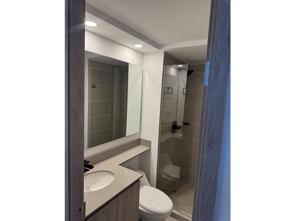 Arriendo apartamento en Ciudad del rio — foto 6