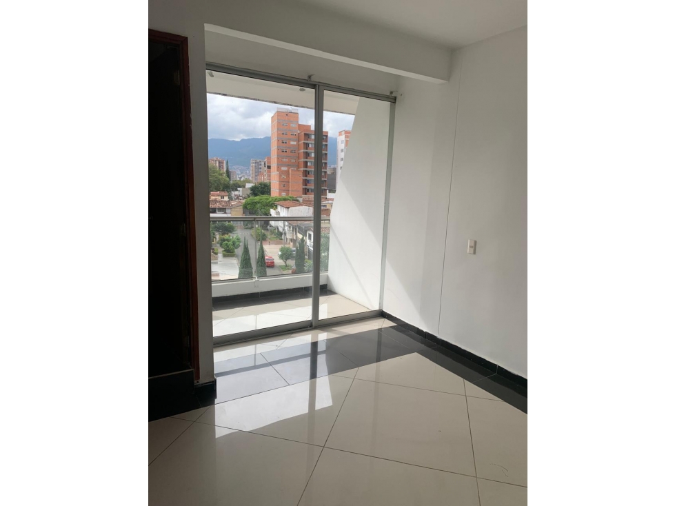 Arriendo de edificio en Laureles- Estadio - 5