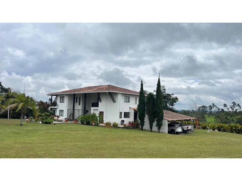 Venta de casa campestre en el Carmen de Viboral - 2
