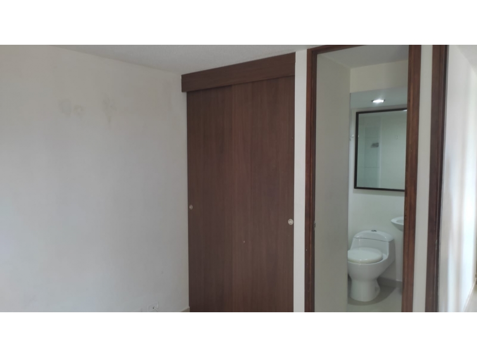 Arriendo de apartamento loma de los Bernal — foto 5