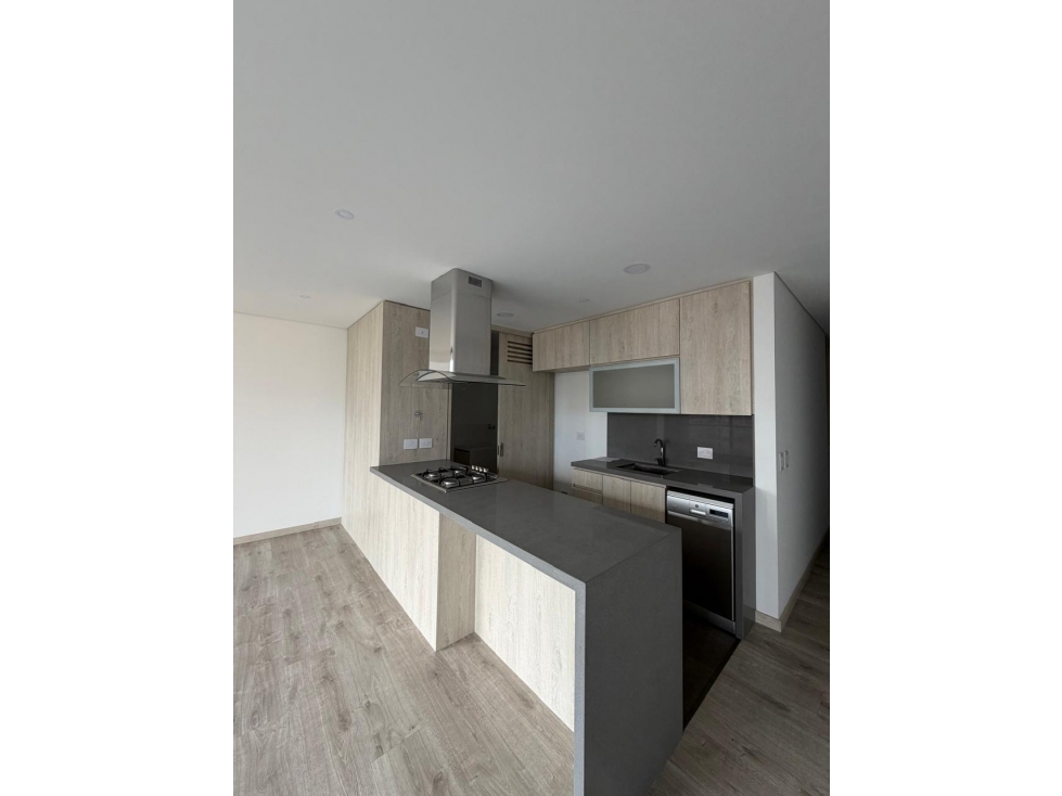 Venta-Arriendo de apartamento en Altos del Poblado — foto 2