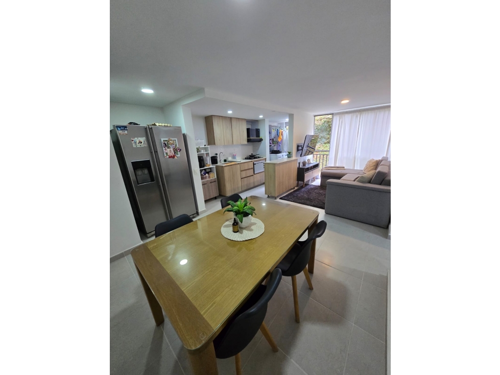 Venta de apartamento en Sabaneta — foto 2