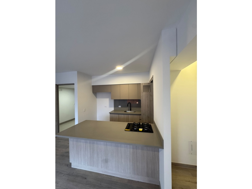 Arriendo apartamento en Ciudad del rio — foto 4
