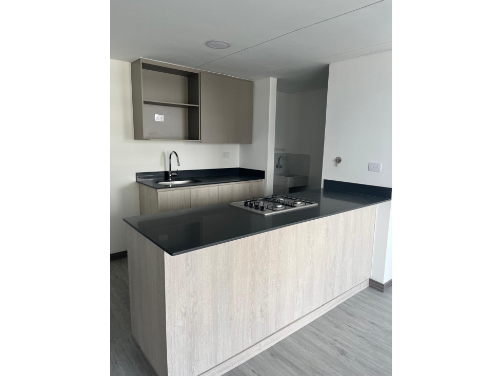 Arriendo apartamento en Altos del Poblado — foto 3