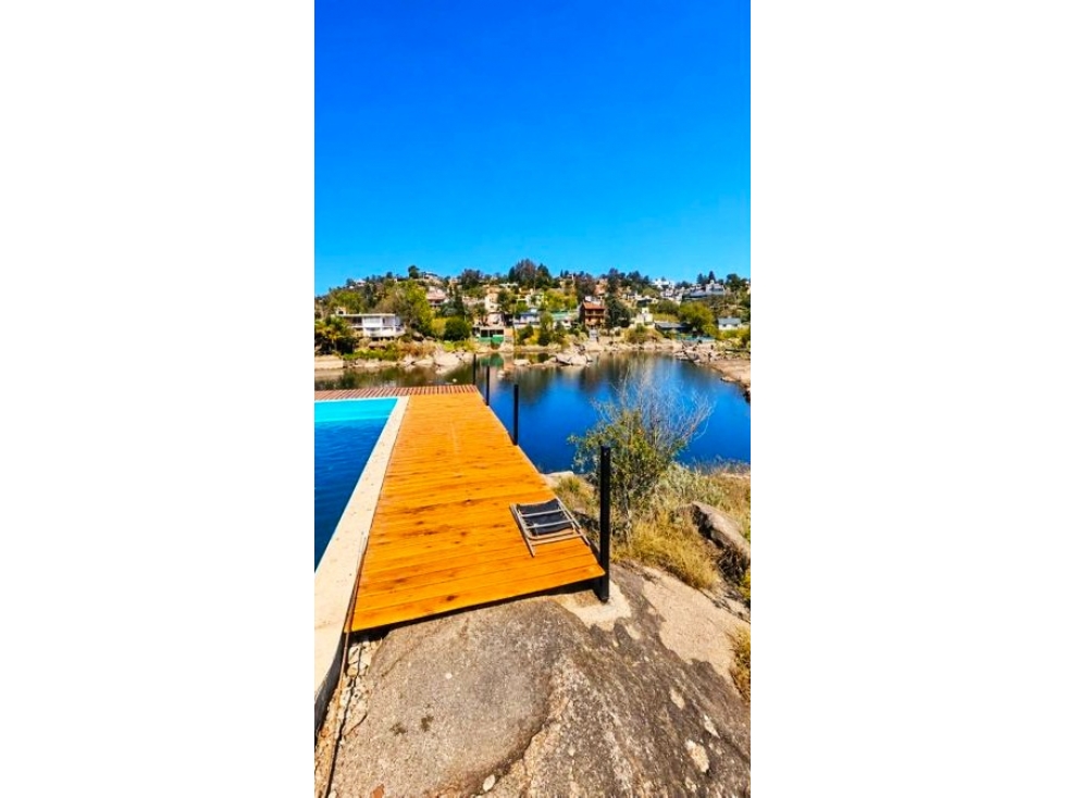 VENTA CASA 3 DORM CON BAJADA AL LAGO - CARLOS PAZ - 2