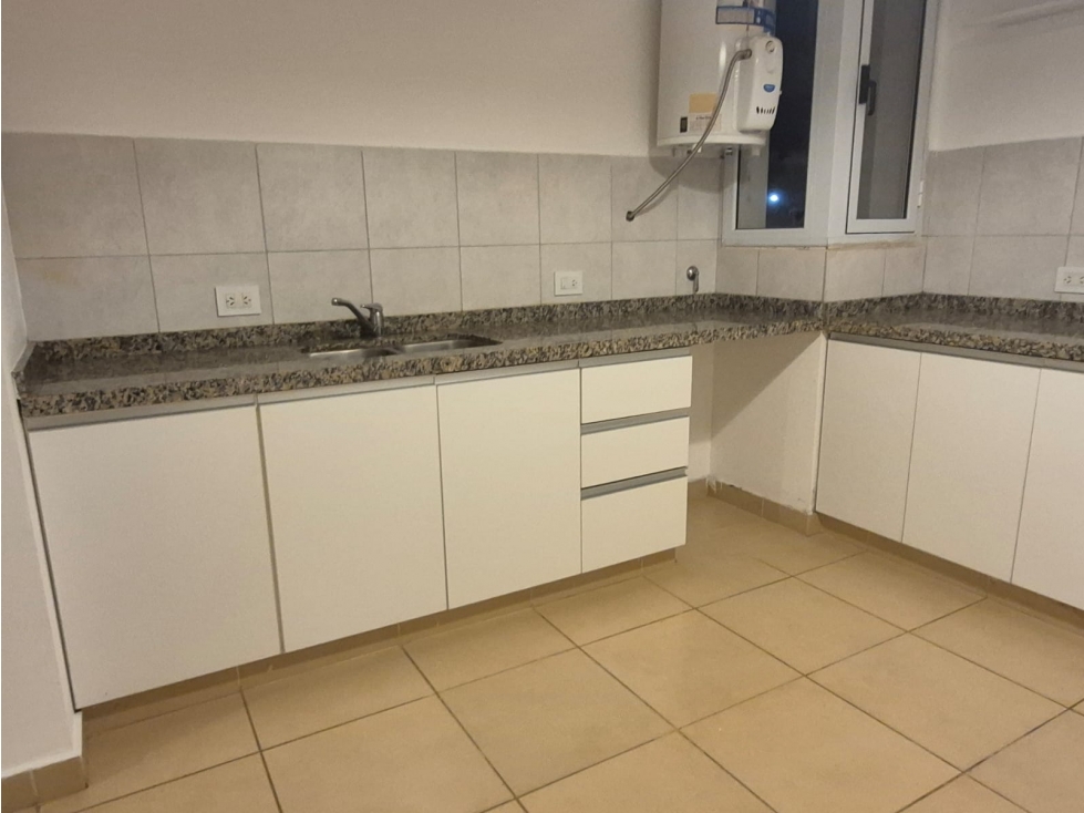 Venta Depto 2 Dorm c/ cochera - Rio II - 6