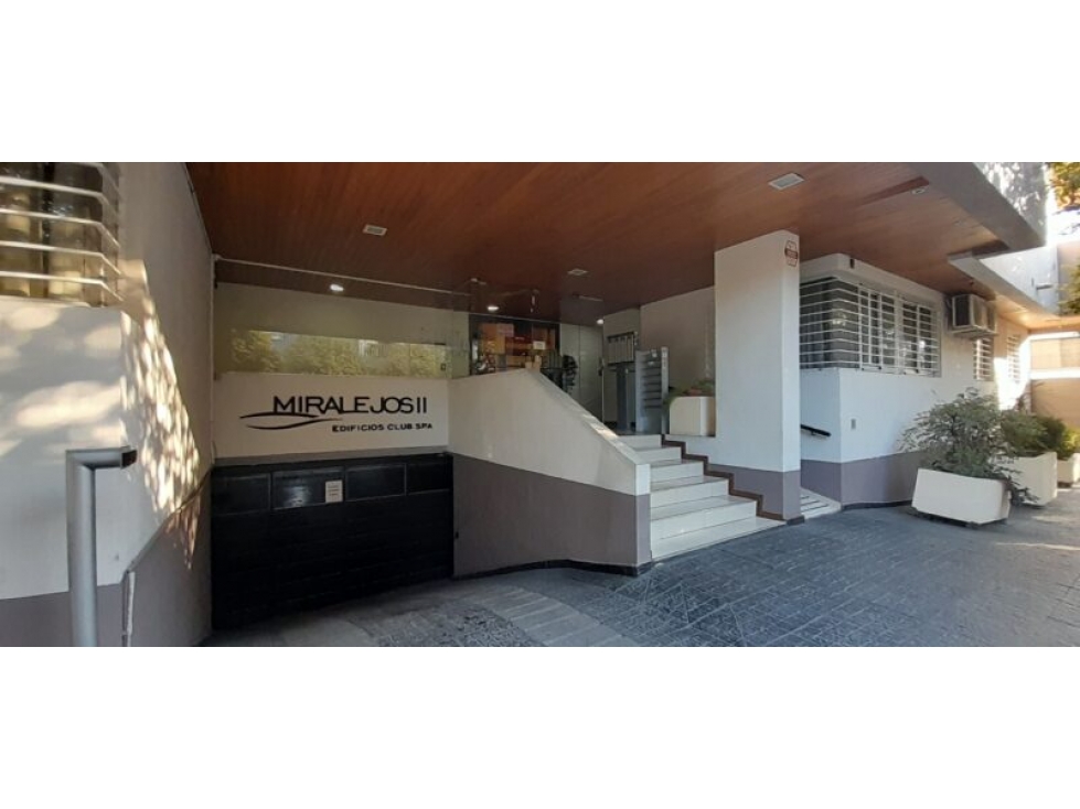 VENTA DEPTO 1 DORM CON COCHERA - CARLOS PAZ