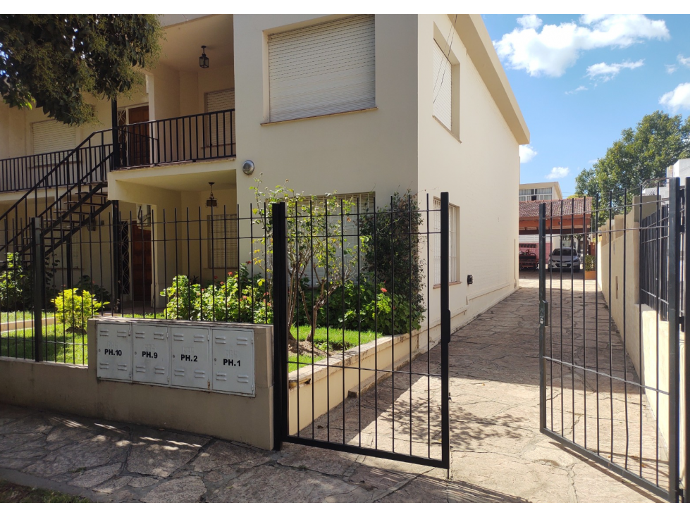 DUPLEX EN CARLOS PAZ (COMPLEJO CERRADO)