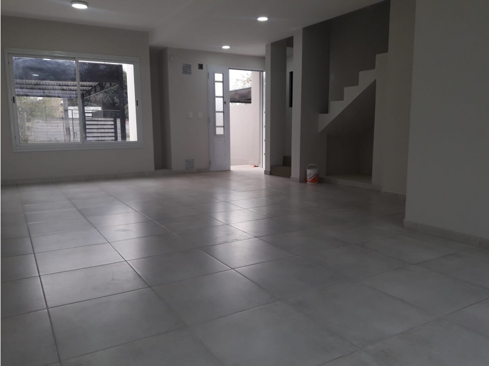 Dúplex en Pilar (CBA)