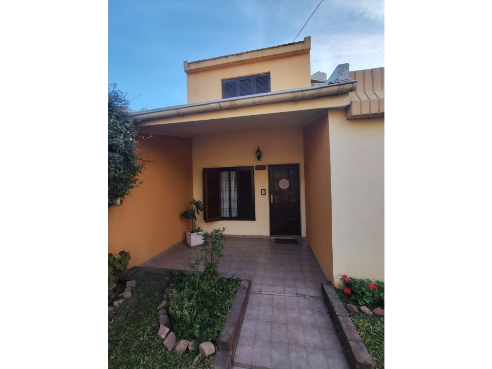 Venta Casa 4 dorm Bº Matienzo - 2