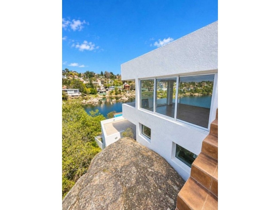 VENTA CASA 3 DORM CON BAJADA AL LAGO - CARLOS PAZ - 6