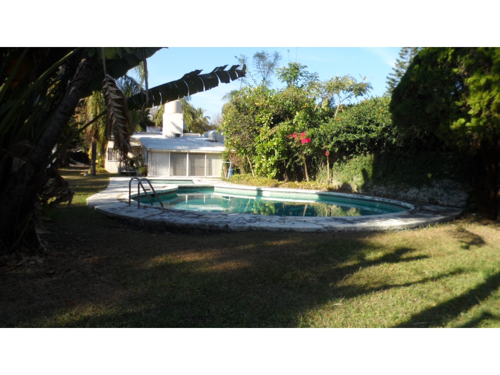 SE VENDE HERMOSA CASA DE UN NIVEL EN LOMAS DE CUERNAVACA — foto 3