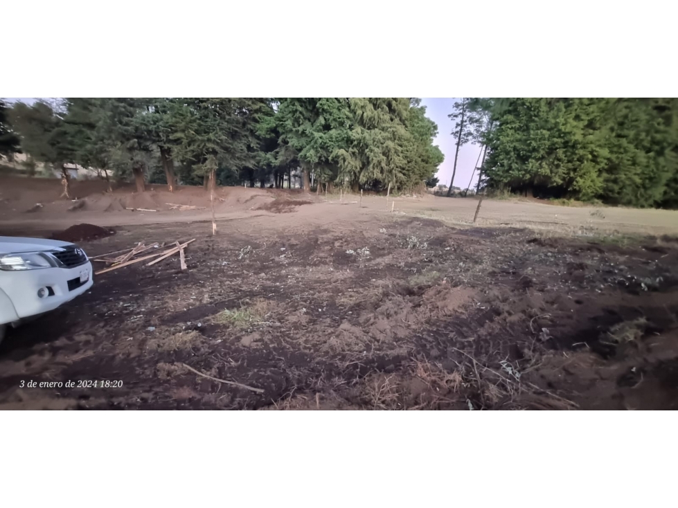 SE VENDE EXPECTACULAR TERRENO EN TRES MARIAS - 1