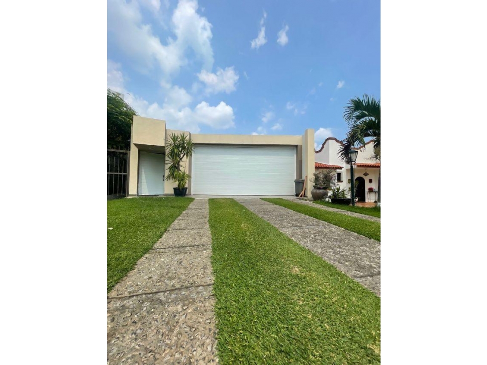 SE VENDE ESPECTACULAR CASA AL NORTE DE CUERNAVACA — foto 2