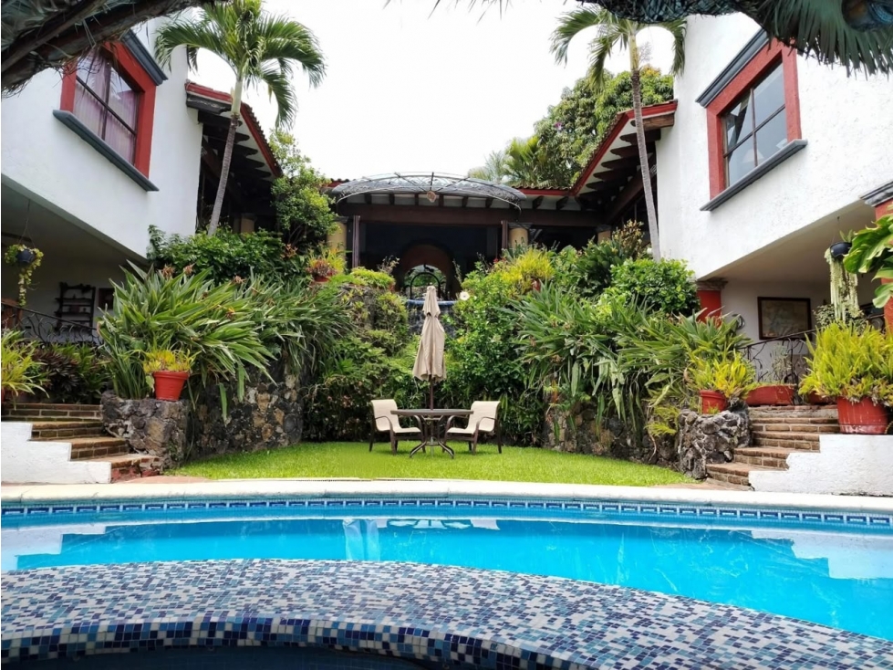 SE VENDE MARAVILLOSA RESIDENCIA EN JIUTEPEC,MORELOS