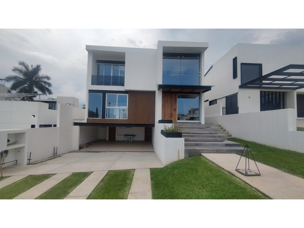 SE VENDE CASA NUEVA PAISAJES EN LOMAS DE COCOYOC