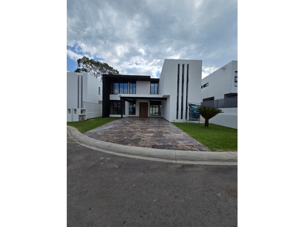 SE VENDE CASA PANORAMA XX, LOMAS DE COCOYOC, MORELOS