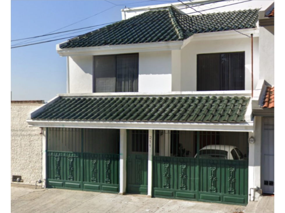 SE VENDE BONITA CASA EN LEON,GUANAJUATO,MEXICO.