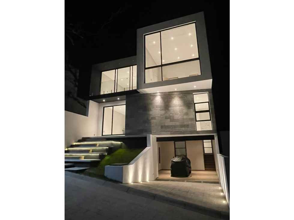 SE VENDE EXCELENTE CASA AL NORTE DE CUERNAVACA - Av. Ávila Camacho — foto 2