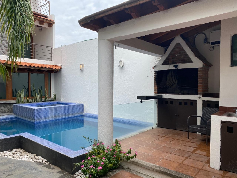 EXCLUSIVA CASA EN VENTA EN CONDOMINIO PRIVADO AL NORTE DE CUERNAVACA — foto 2
