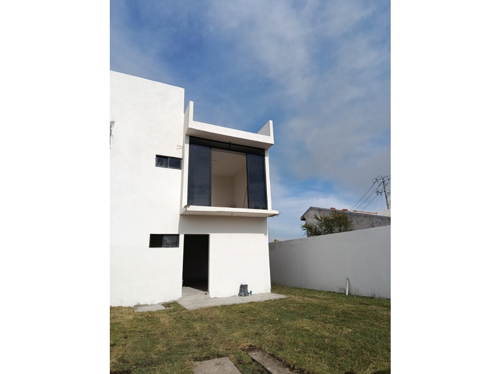 SE VENDE BONITA CASA EN TEQUESQUITENGO,MORELOS. - 2
