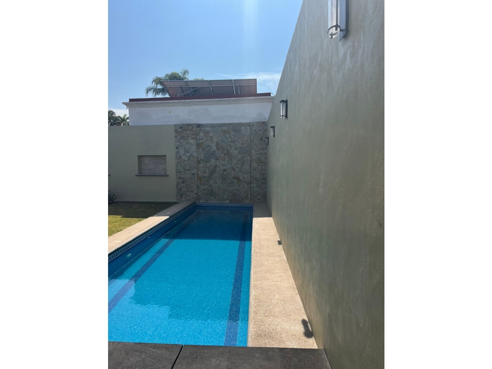 EN VENTA CASA DE LUJO EN JARDINES DE REFORMA EN CUERNAVACA — foto 3