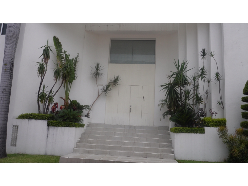 EN VENTA EXCLUSIVA RESIDENCIA DE LUJO EN CUERNAVACA. - 2