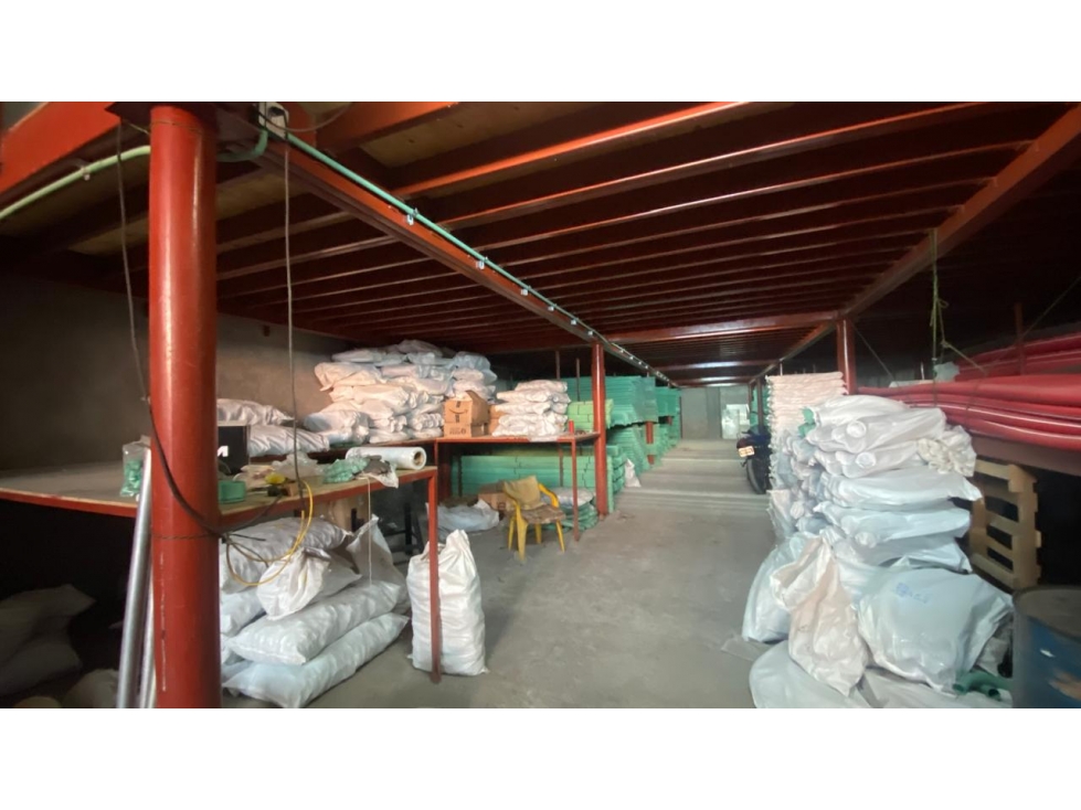 SE RENTA NAVE INSDUSTRIAL EN ACAPANTZINGO,CUERNAVACA,MORELOS. - 4