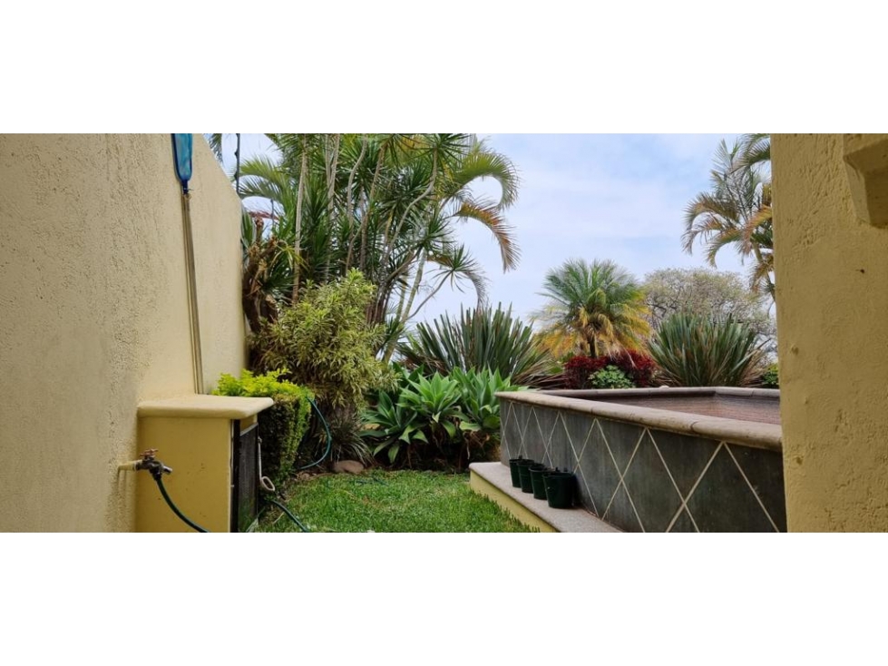 VENTA DE HERMOSA CASA EN PUNTO SUBLIME, LOMAS DE AHUATLAN — foto 2