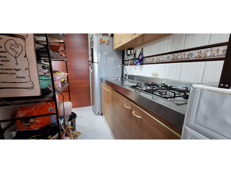 APARTAMENTO EN VENTA MAZUREN 61M2 — foto 2