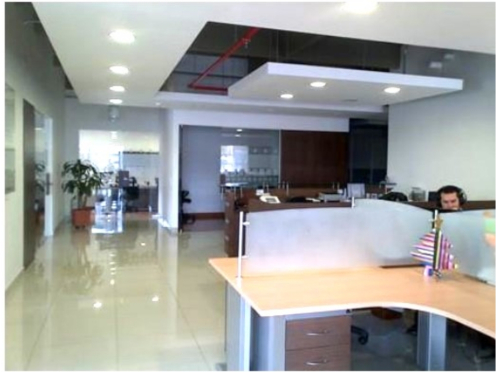 Arriendo Oficina Amoblada - Área: 657 mts - Chicó. AR — foto 2