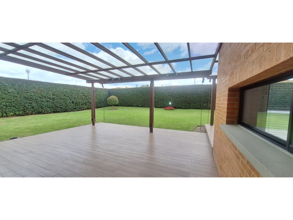 CASA EN ARRIENDO HACIENDA FONTANAR 289M2 - 4
