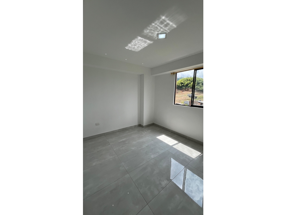 APARTAMENTO EN ARRIENDO SAN RAFAEL SANTA ROSA DE CABAL — foto 2