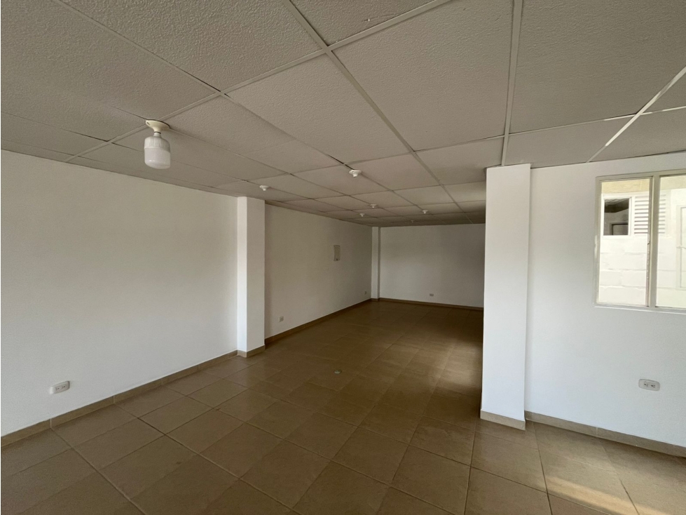 ALQUILER LOCAL LA PRADERA DOSQUEBRADAS — foto 5