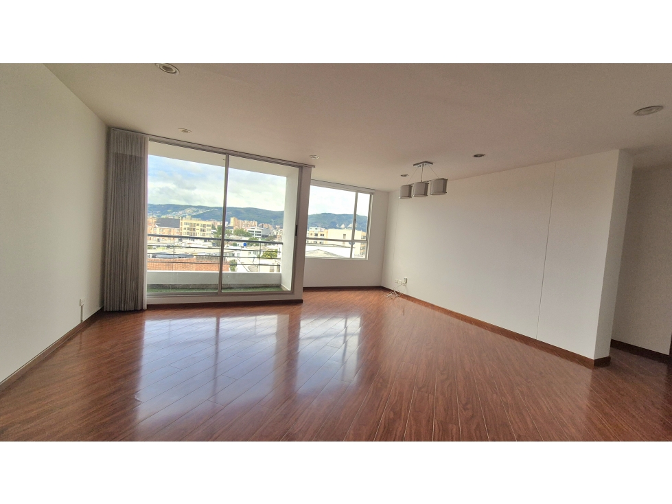 VENDO APTO EN LAS VILLAS 2 HAB — foto 3