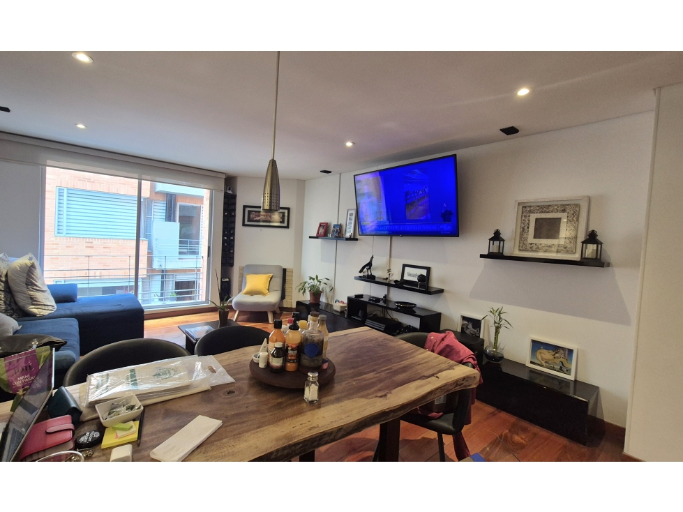 ARRIENDO APTO DUPLEX-2 HAB. CHICO NAVARRA. — foto 2