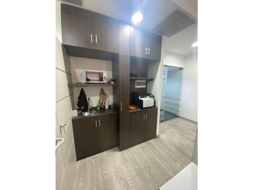 VENDO/ARRIENDO OFICINA EN CHICO - 4