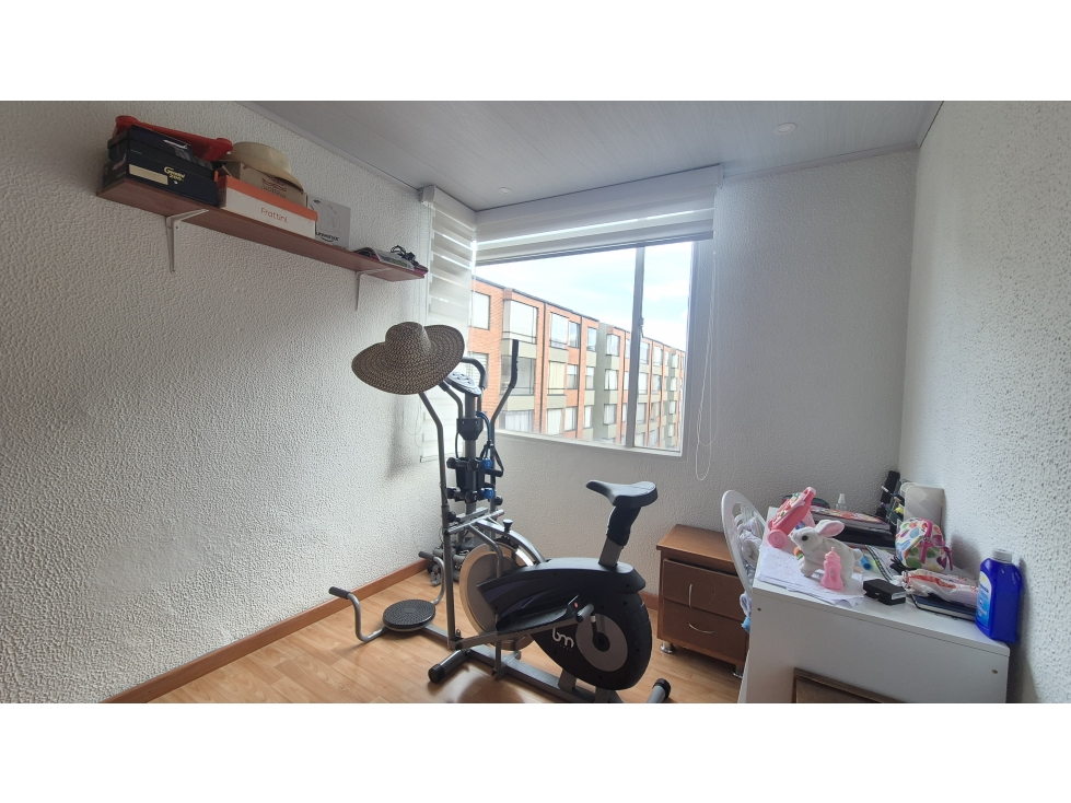 ARRIENDO APTO EN COLINA- 3HAB — foto 3