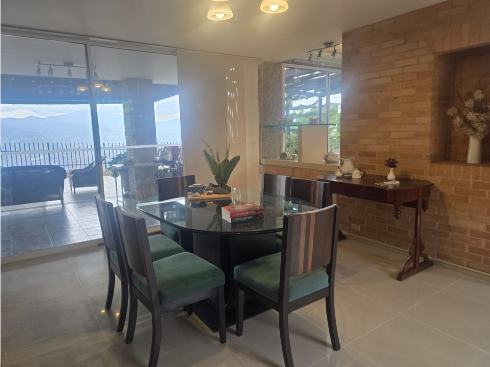 Casa en unidad cerrada en El Poblado, parte baja de Las Palmas — foto 5