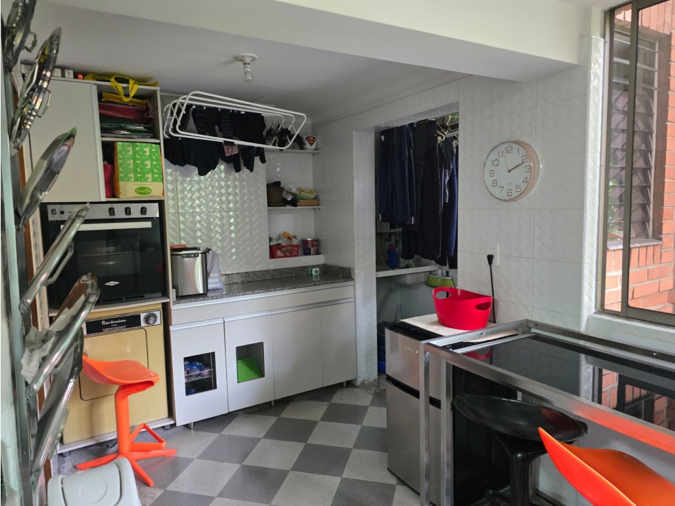Apartamento 164m2. Excelente ubicación, cerca al Tesoro — foto 6