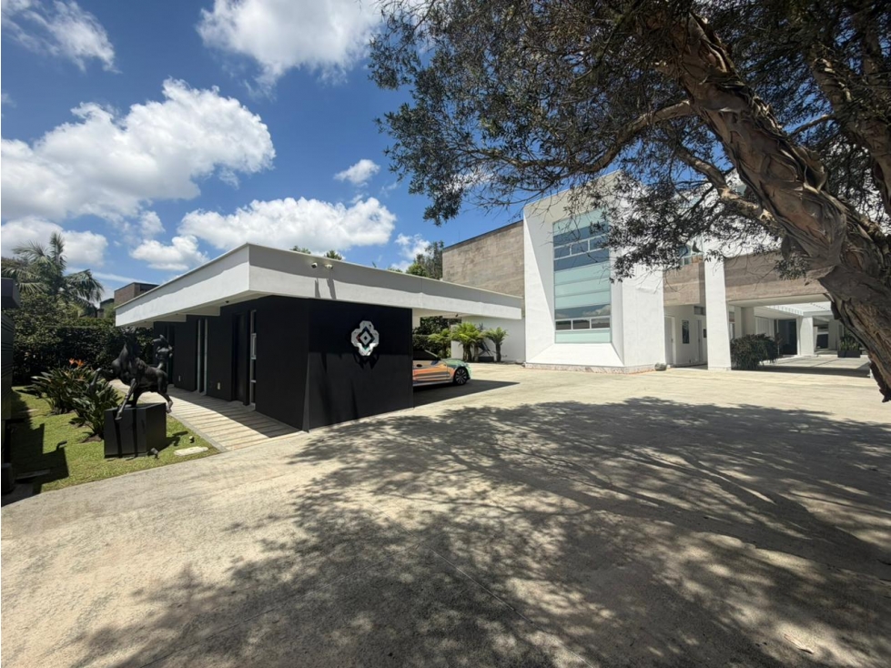 Casa en exclusiva unidad cerrada en el corazón de Llanogrande — foto 2
