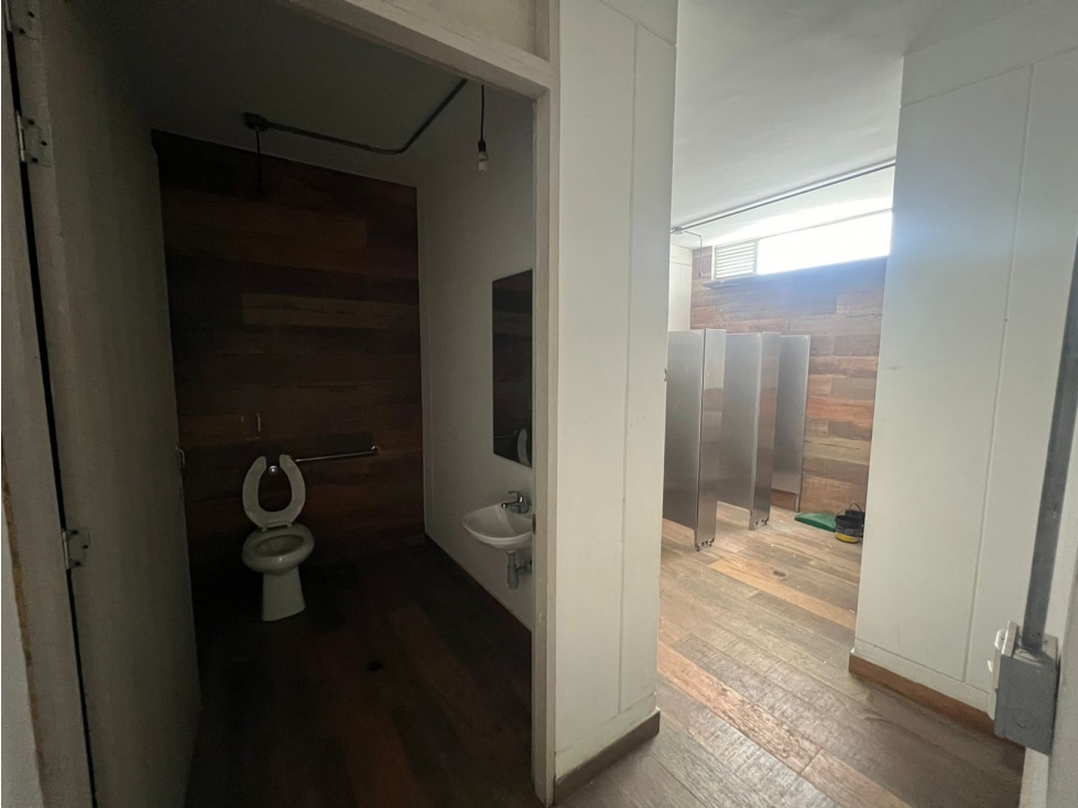 Vendo o Arriendo Casa en Medellín, sector Prado Centro — foto 6