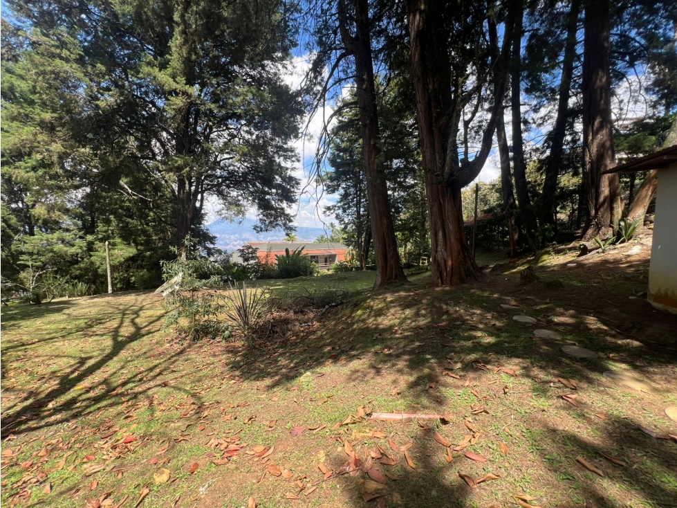 Vendo exclusiva casa en unidad cerrada, sector El Tesoro — foto 6