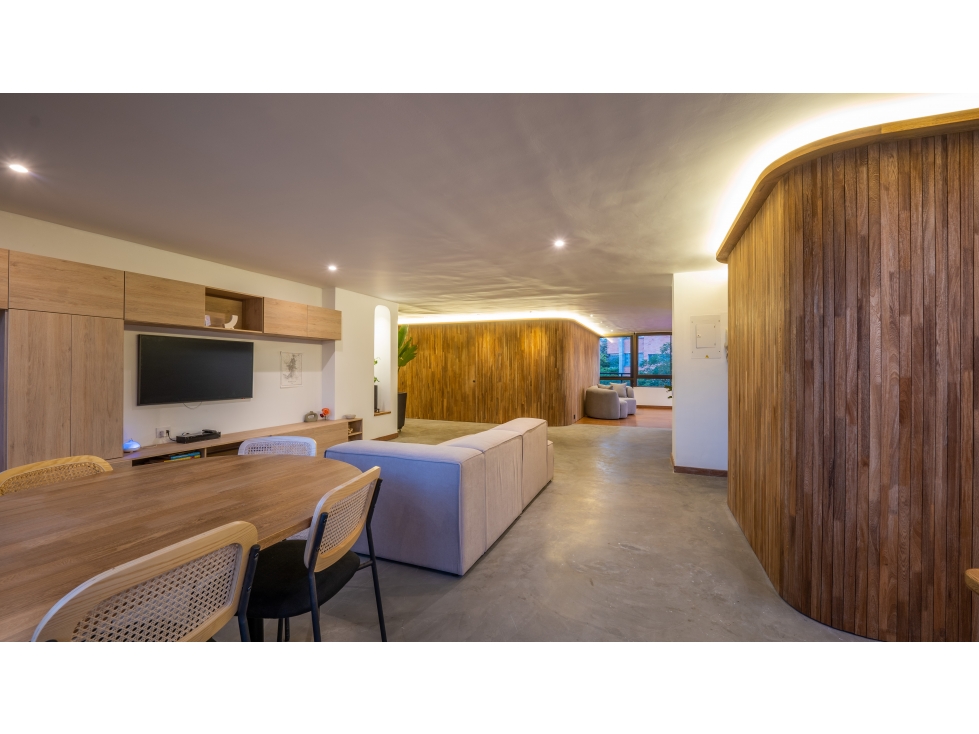 Apartamento remodelado de 250 m2- 5 hab - La Tomatera, El Poblado — foto 5