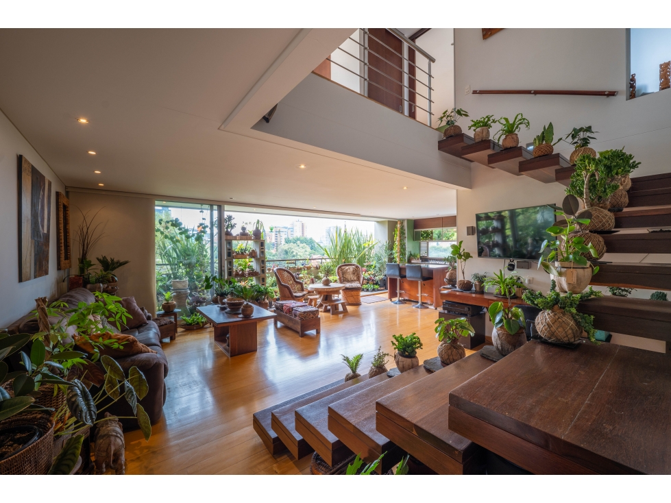 EN VENTA - Apartamento Duplex en la mejor calle de Provenza