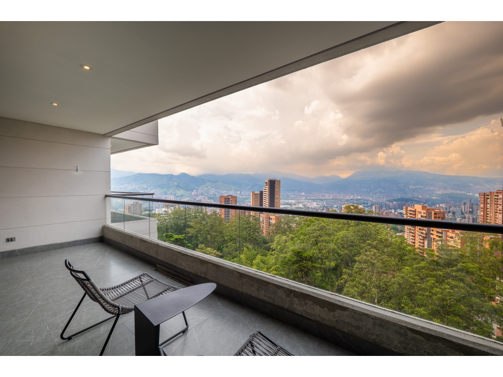 FOR SALE Luxury apartment with panoramic views El Tesoro, El Poblado — foto 2