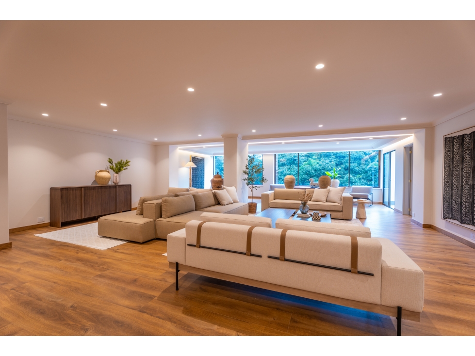 Apartamento de lujo de 4 habitaciones en el corazon del Poblado